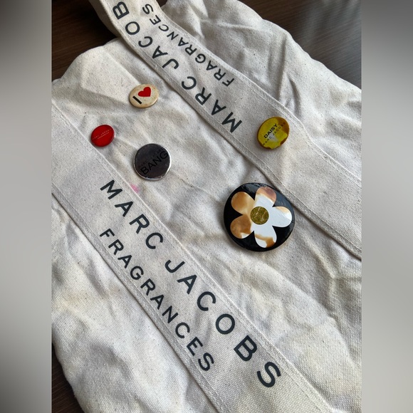 March Jacobs Tote Bag - Picture 10 of 10